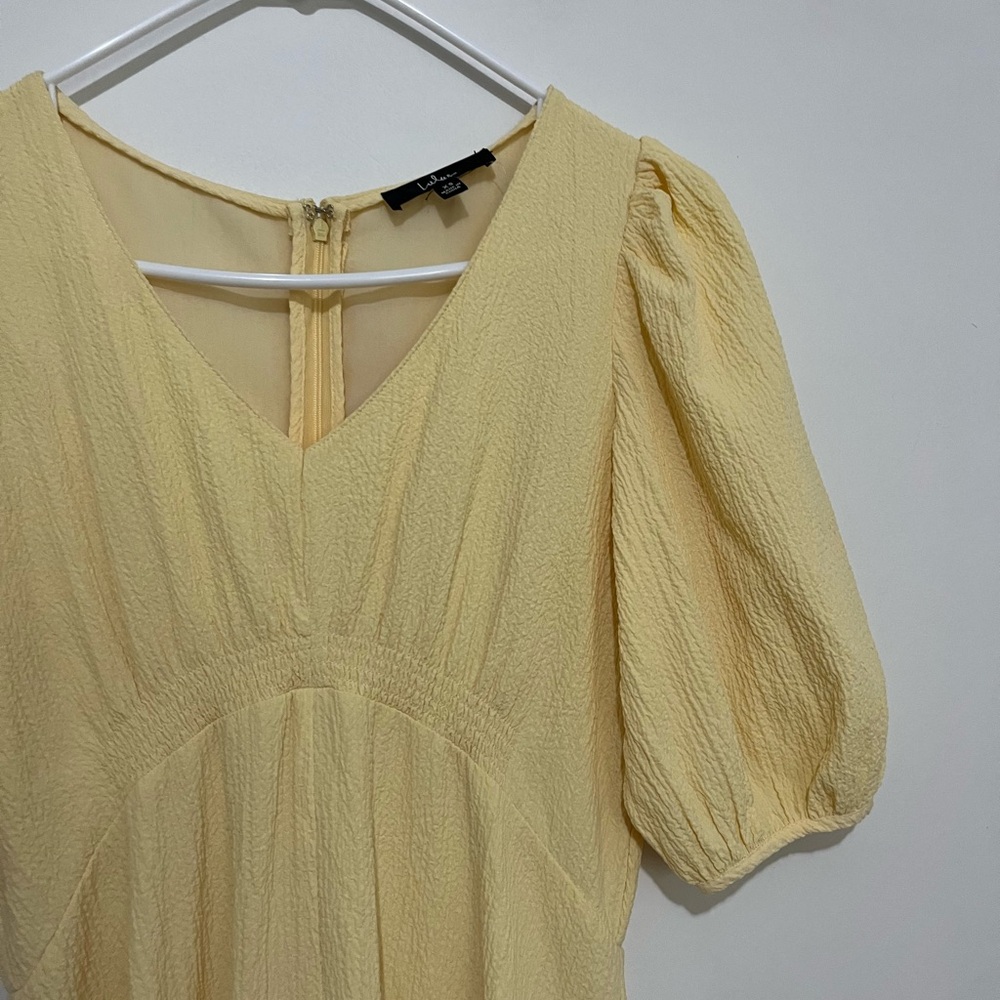 Butter yellow lulus xs puff sleeve maxi dress